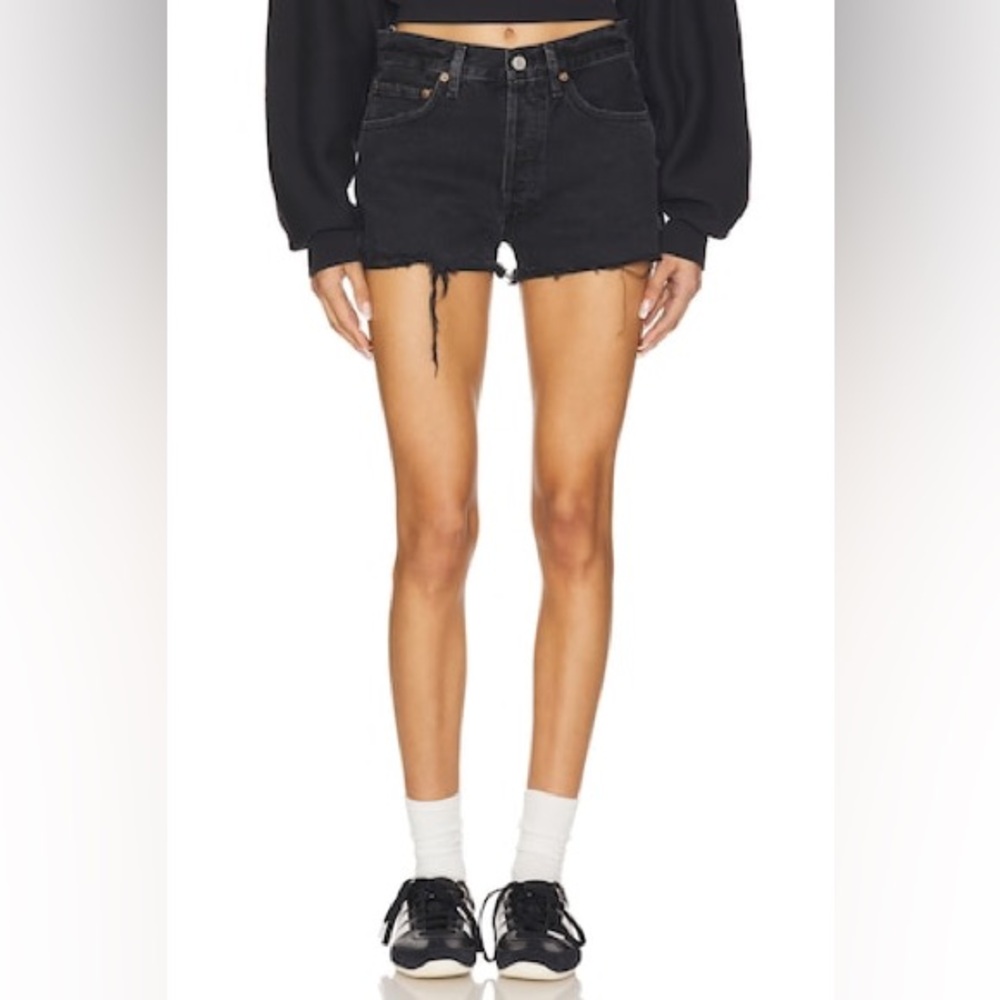 AGOLDE Parker black cut off jean shorts 27